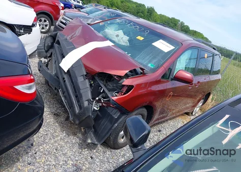 2017 Toyota Sienna Le 8 Passenger из США, поврежденный, VIN 5TDKZ3DC9HS856281